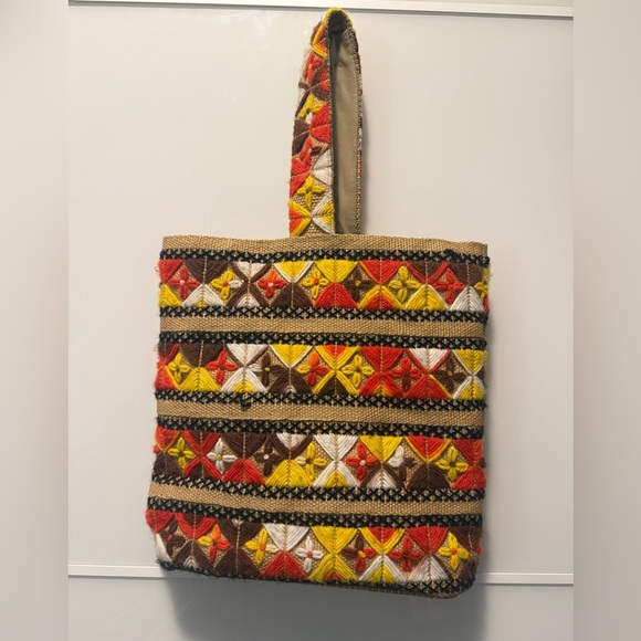Vintage Handbags - Unique 70’s Style Embroidered Tote Bag